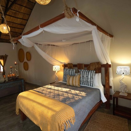 gwango-forest-chalet-interior.jpg