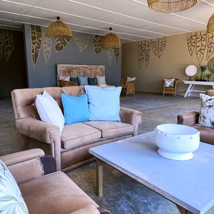 gwango-tamarillo-estate-lounge.jpg