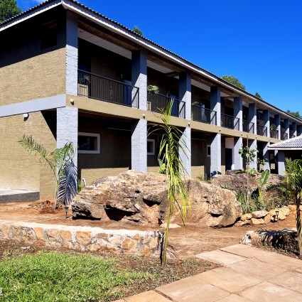 gwango-tamarillo-estate-terrance.jpg